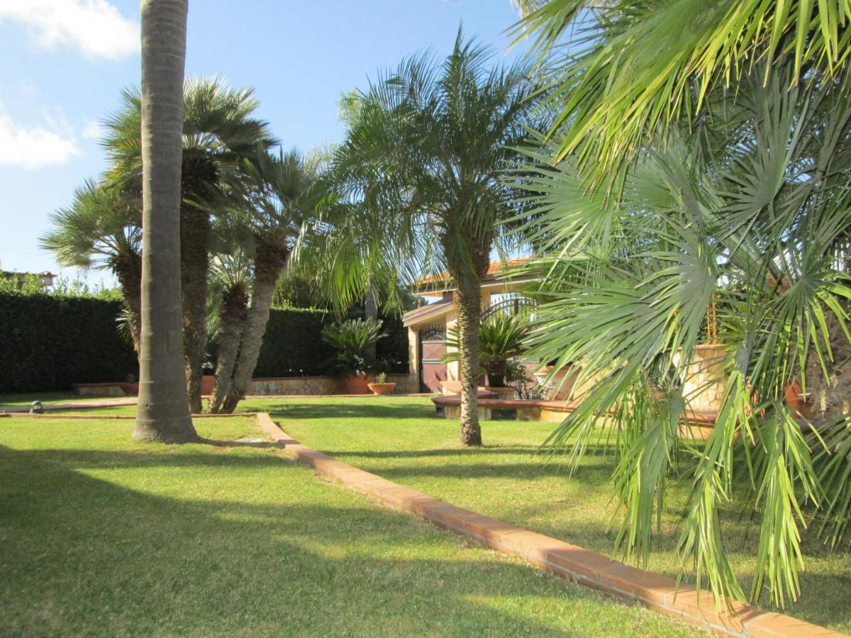 Apartamento Complesso Turistico Ricettivo L'Oasi Del Golfo Di Salerno Battipaglia Exterior foto
